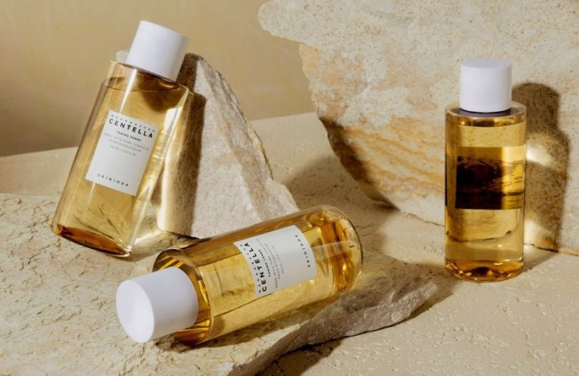 Toner phục hồi da Skin1004 Madagascar Centella Toning chiết xuất Rau Má 210 ml