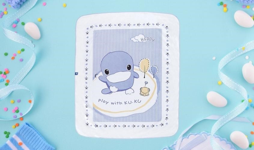 Tấm lót KuKu KU2195 - Màu ngẫu nhiên