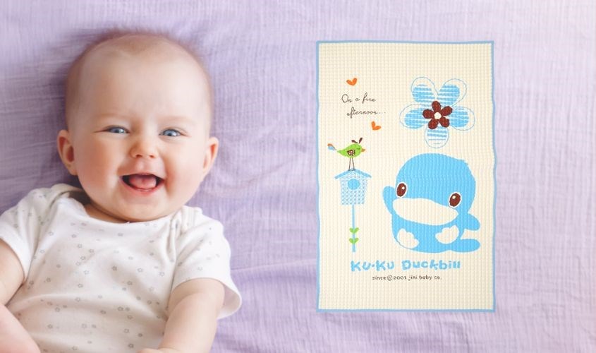 Tấm lót KuKu KU2516A - Màu ngẫu nhiên Tấm lót KuKu KU2516A - Màu ngẫu nhiên