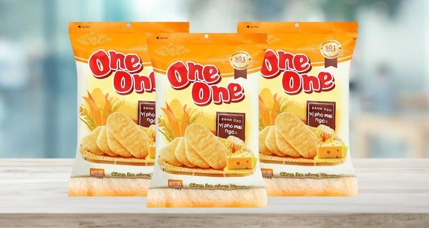 Bánh gạo One One vị phô mai ngô gói 118g