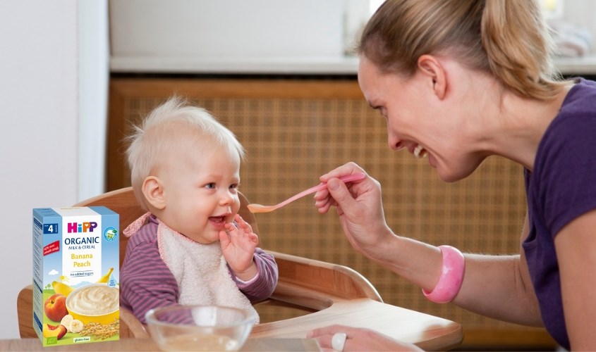 Bột ăn dặm HiPP sữa, ngũ cốc, chuối và đào hữu cơ hộp 250g (từ 4 tháng)