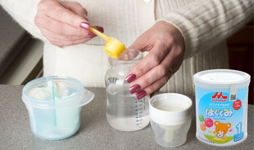 Sữa bột Morinaga Hagukumi số 1 320g (0 - 6 tháng)