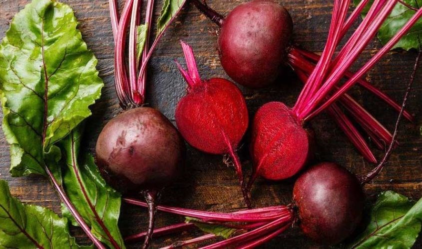 Mặt nạ từ củ dền