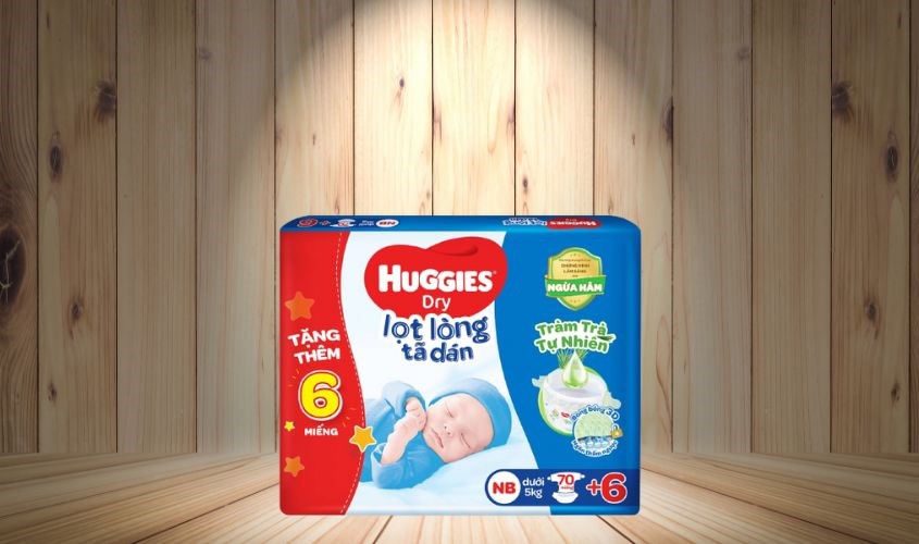Tã dán Huggies Dry size NB 76 miếng (Dưới 5 kg)