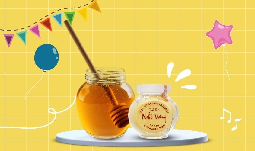 Tinh bột nghệ vàng Xuân Nguyên hũ 75g Tinh bột nghệ vàng Xuân Nguyên hũ 75g