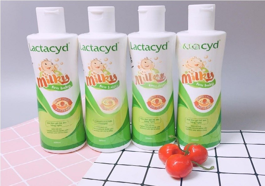 Sữa tắm gội cho bé Lactacyd Milky bảo vệ và nuôi dưỡng da hương dịu nhẹ 250 ml