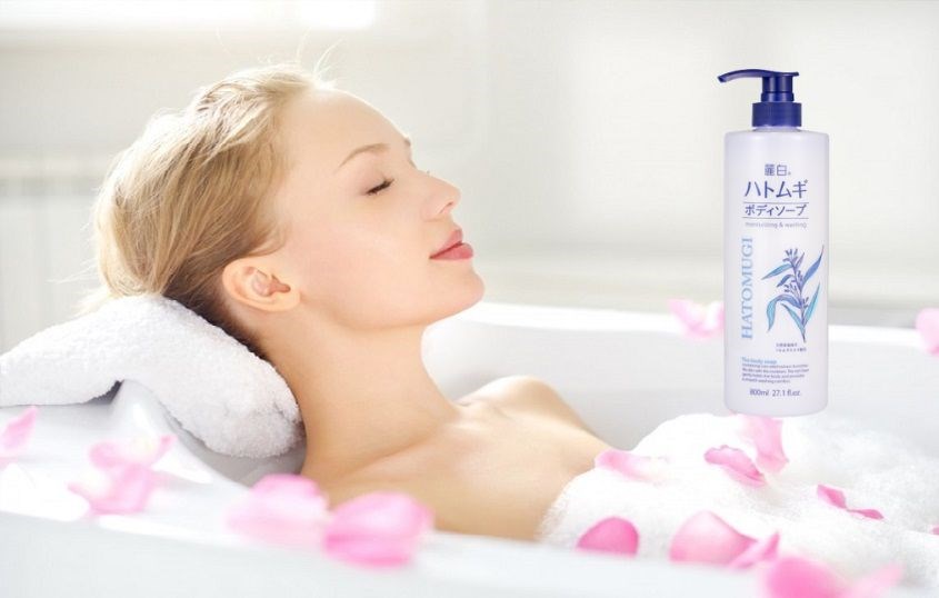 Hương thơm sữa tắm Hatomugi dịu nhẹ, mang lại cảm giác thoải mái và thư giãn.