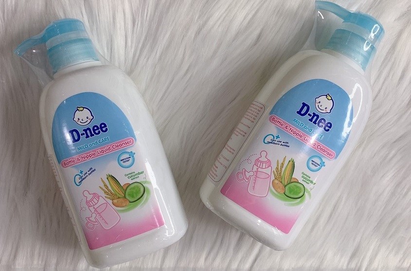 Nước rửa bình sữa D-nee chai 500 ml
