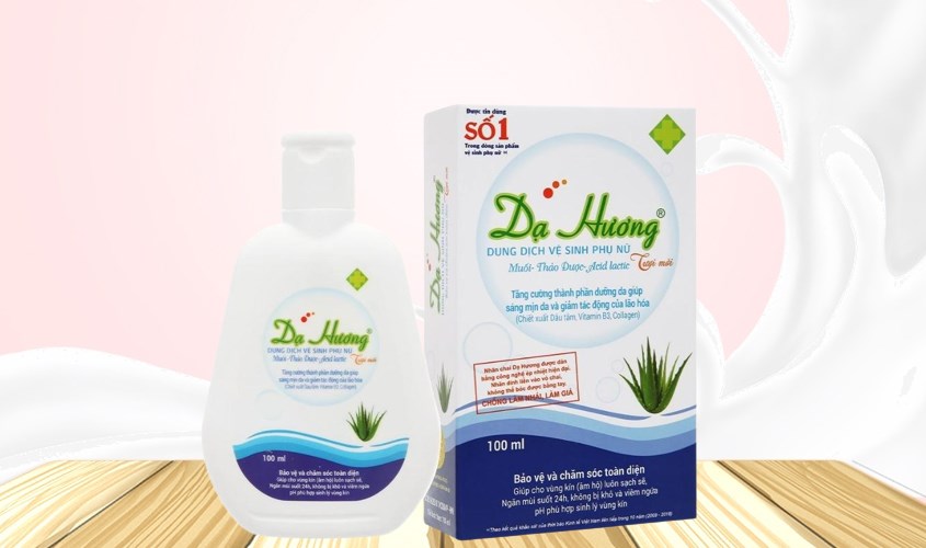 Dung dịch vệ sinh phụ nữ Dạ Hương hương dịu nhẹ 100 ml