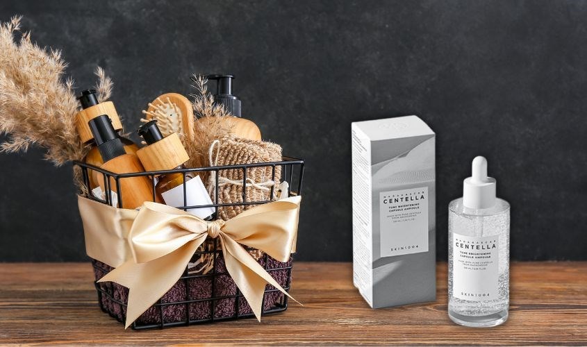 Tinh chất dưỡng trắng da chiết xuất Rau Má Skin1004 Tone Brightening Capsule 100 ml