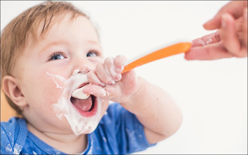 Sữa chua giàu vitamin và khoáng chất tốt cho mẹ và bé