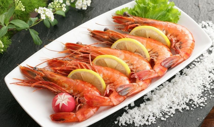Tôm là loại hải sản giàu vitamin D