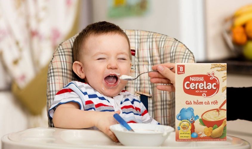 Bột ăn dặm Nestlé Cerelac gà hầm cà rốt hộp 200g (từ 8 tháng)