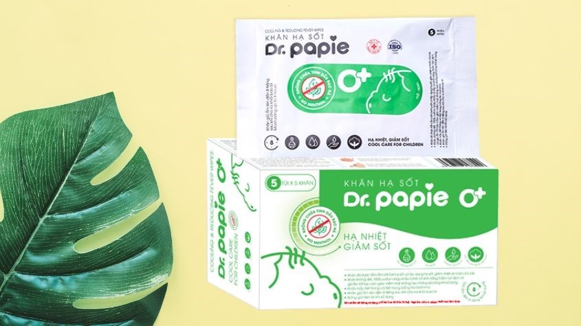 Khăn giấy Dr.Papie 0+ chống sốt dành cho trẻ sơ sinh từ 0 tháng tuổi.