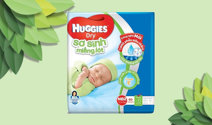 Ưu tiên chọn tã lót Huggies Dry size NB2 60 miếng (4 - 7 kg) mỏng nhẹ, thoáng mát 