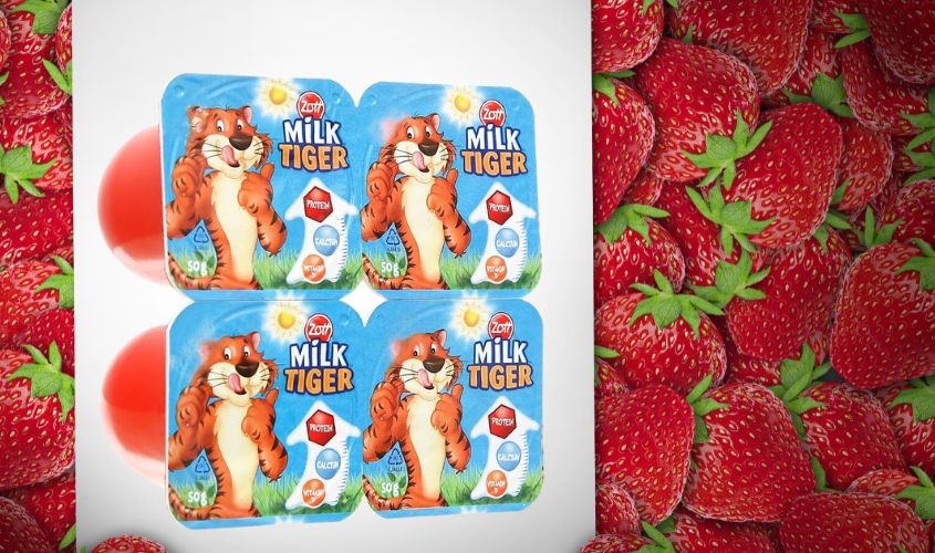 Lốc 4 hộp sữa chua phô mai Zott vị dâu vani 50g