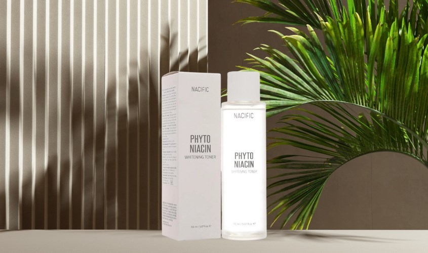 Toner dưỡng trắng da Nacific Phyto Niacin Whitening 5% Niacinamide 150 ml