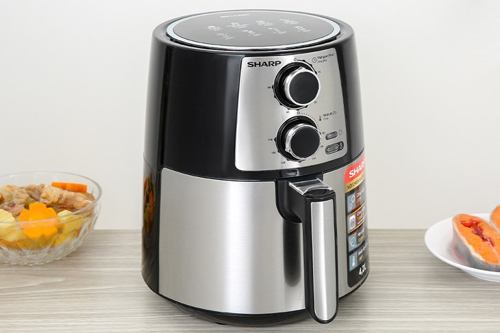 Nồi chiên không dầu Sharp KF-AF42MV-ST 4.2 lít được bán với giá 1.390.000 đồng (cập nhật 05/2023 và có thể thay đổi theo thời gian)