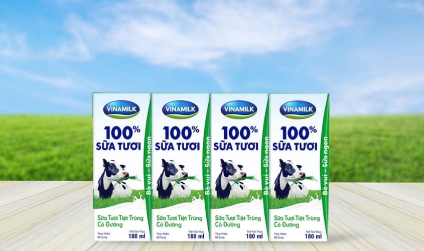 Lốc 4 hộp sữa tươi Vinamilk có đường 180 ml (từ 1 tuổi)