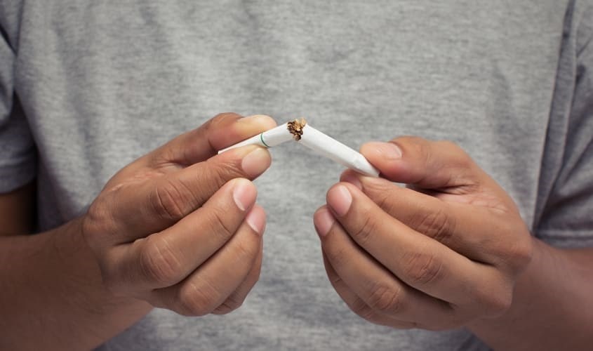 Cai thuốc lá sẽ làm tăng lượng cholesterol tốt trong máu