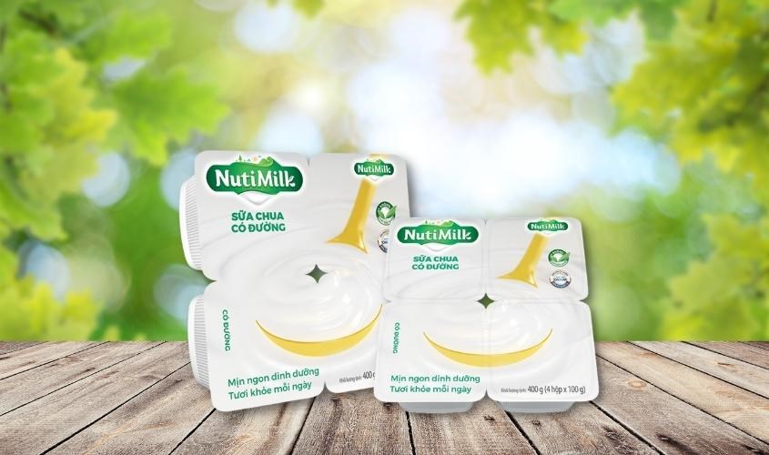 Lốc 4 hộp sữa chua có đường Nutimilk 100g