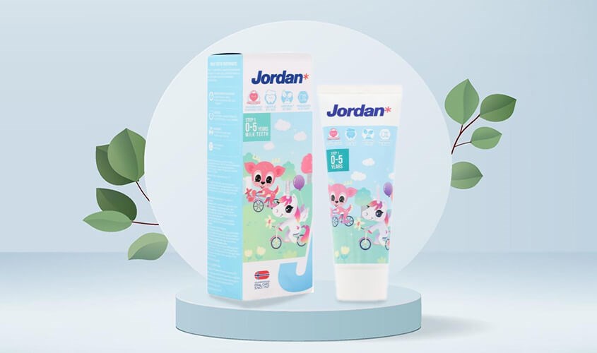 Kem đánh răng cho bé 0 - 5 tuổi Jordan hương dâu 75g