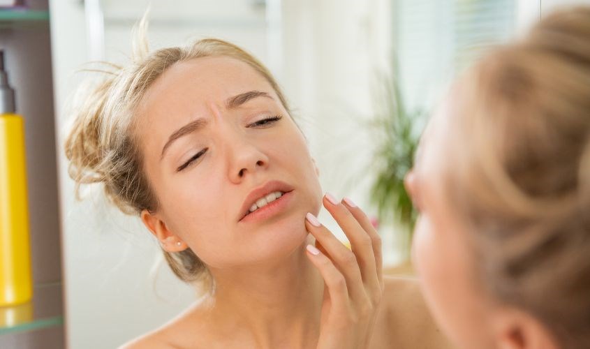 Không nên sử dụng benzoyl peroxide nếu bị dị ứng với hoạt chất này