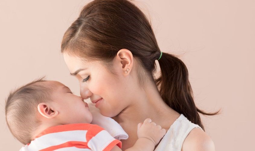 Tốt cho hệ thần kinh của bé qua đường sữa mẹ