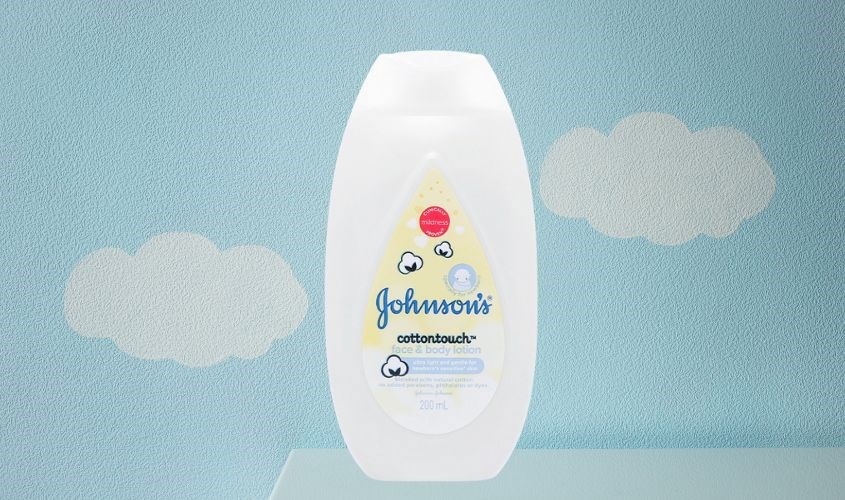 Sữa dưỡng ẩm cho bé Johnson