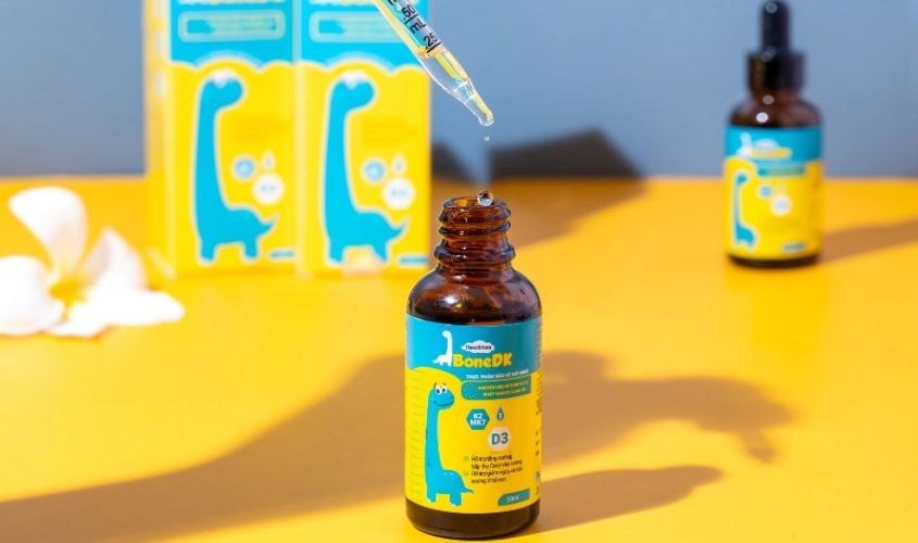 Siro Healthza BoneDK Calci hỗ trợ phát triển xương và răng 180 ml 