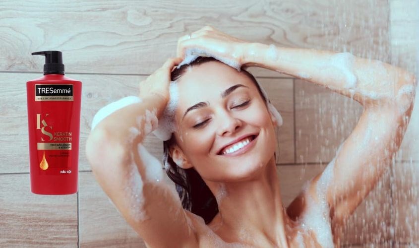 Dầu gội TRESemmé Keratin Smooth tóc vào nếp, bóng mượt 621 ml