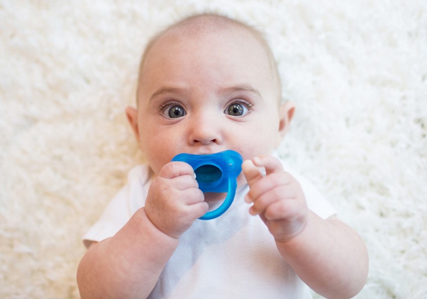 Bộ 2 ti ngậm Dr.Brown