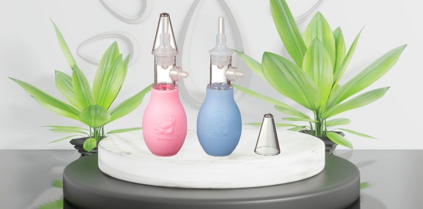 Dụng cụ hút mũi KuKu KU5373A dạng bóp
