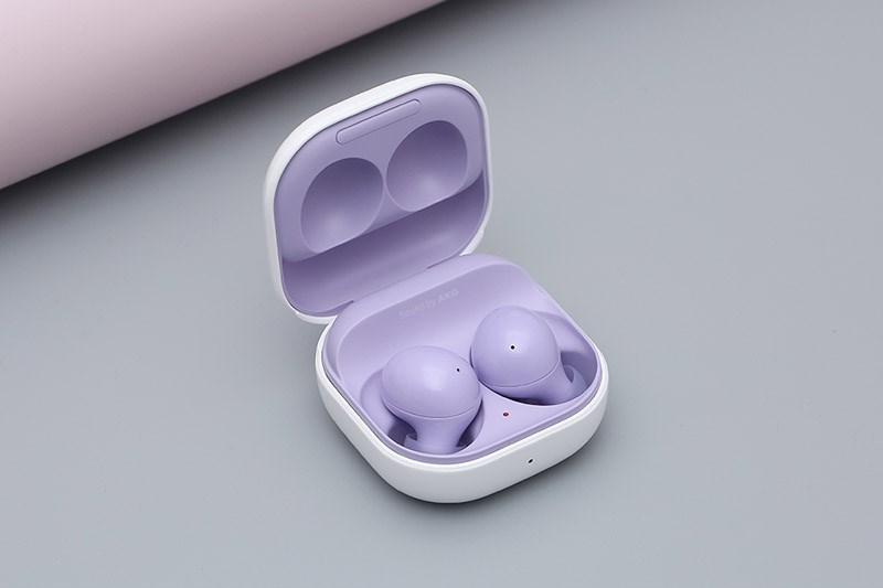 Tai nghe Bluetooth True Wireless Samsung Galaxy Buds 2 R177N có thiết kế hiện đại với gam màu trẻ trung