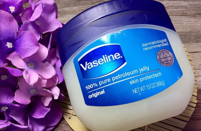 Kem dưỡng ẩm có thể làm mờ vết xước mắt kính Kem dưỡng ẩm có thể làm mờ vết xước mắt kính