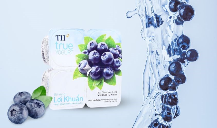 Lốc 4 hộp sữa chua trái cây TH true YOGURT vị việt quất 100g