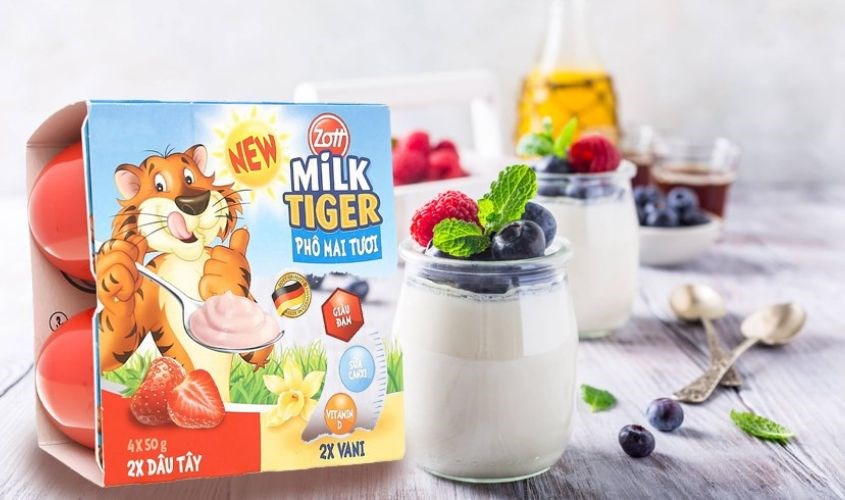 Lốc 4 hộp sữa chua phô mai Zott vị dâu, vani 50g (từ 6 tháng) Lốc 4 hộp sữa chua phô mai Zott vị dâu, vani 50g (từ 6 tháng)