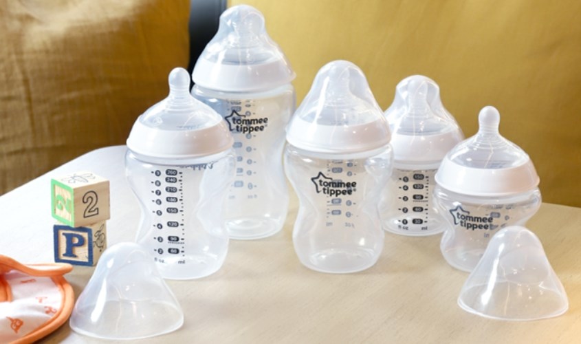 Bình sữa nhựa PP Tommee Tippee Closer to Nature 421113 cổ rộng 260 ml (3 - 6 tháng) Bình sữa nhựa PP Tommee Tippee Closer to Nature 421113 cổ rộng 260 ml (3 - 6 tháng)