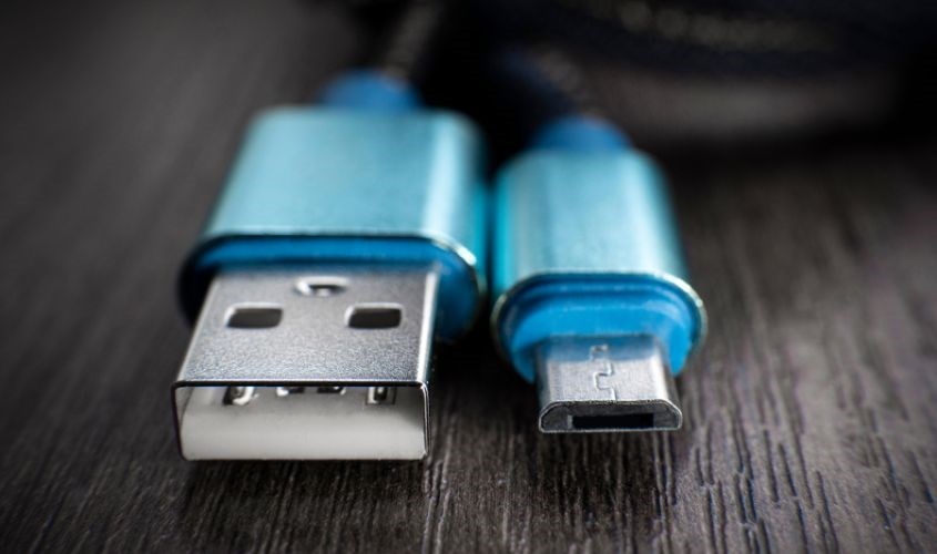 Cáp Micro USB thông thường