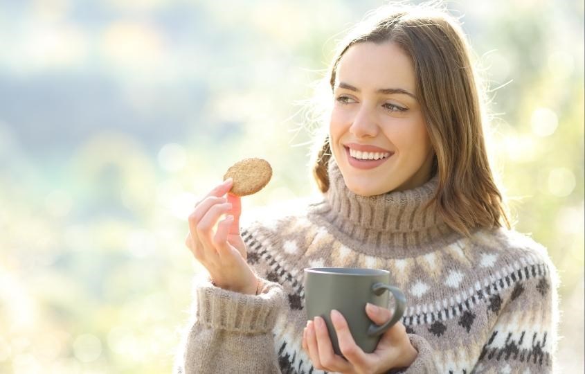 Phụ nữ sau sinh có thể ăn được gần như tất cả các loại bánh