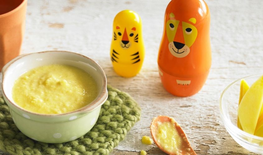 Xoài nghiền cho bé ăn dặm