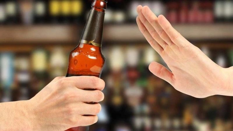 Hạn chế uống rượu bia để tránh tăng nguy cơ xơ gan, ung thư gan