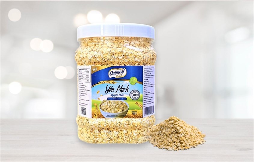 Oatmeal có nguồn gốc từ bột yến mạch.