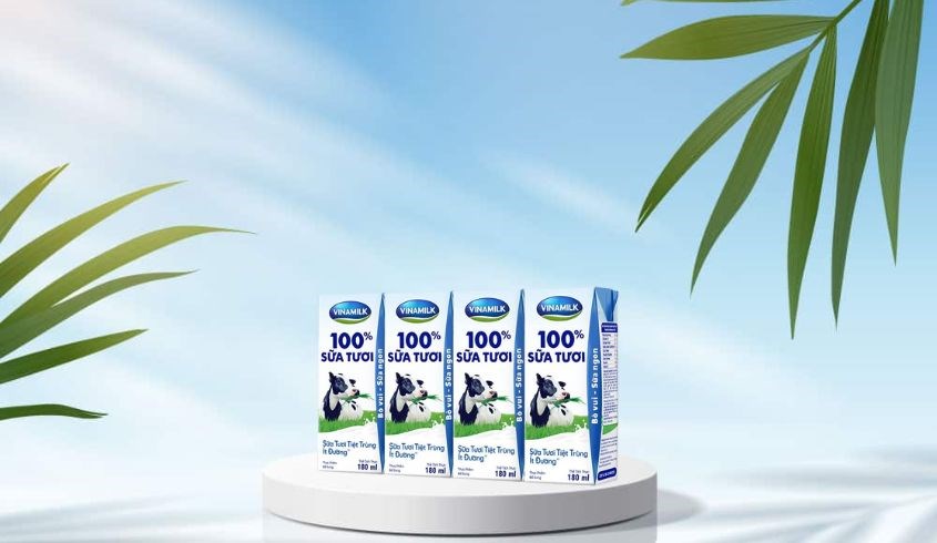 Lốc 4 hộp sữa tươi Vinamilk ít đường 180 ml (từ 1 tuổi)