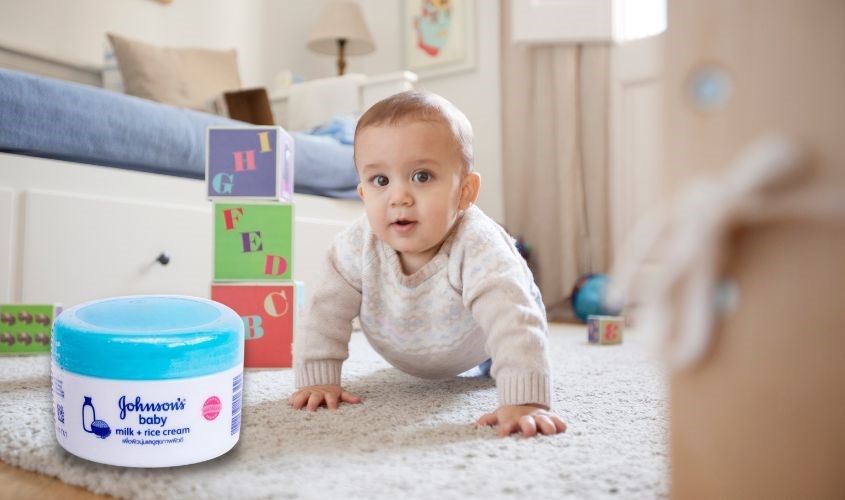 Kem dưỡng da cho bé Johnson