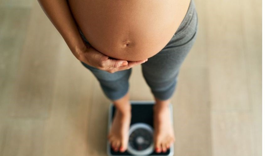 Sử dụng ColosBaby For Mum sẽ kiểm soát cân nặng cho mẹ trong thai kỳ