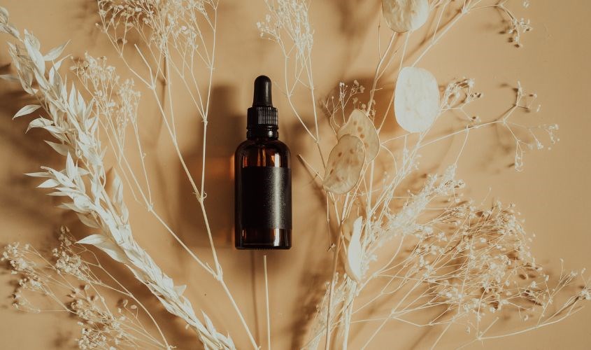 Serum chống lão hóa giúp da căng mịn và làm chậm quá trình lão hóa của làn da