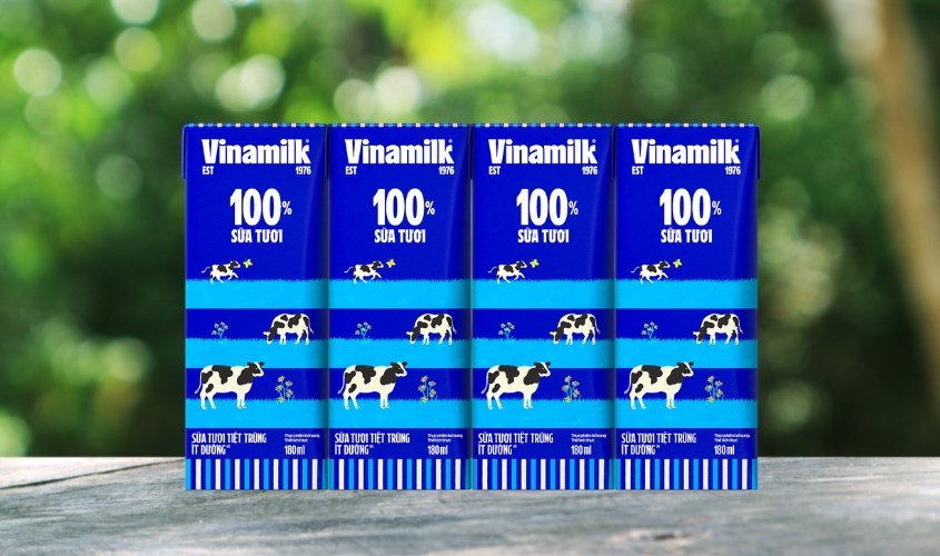 Lốc 4 hộp sữa tươi tiệt trùng Vinamilk ít đường 180 ml (từ 1 tuổi)