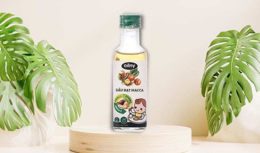 Dầu macca Oliny ăn dặm cho bé chai 100 ml (từ 6 tháng)