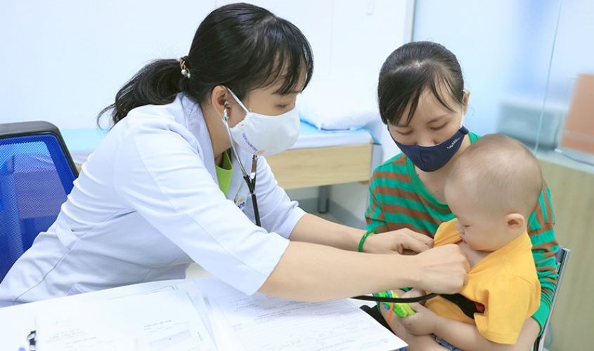 Đi khám dinh dưỡng cho bé, mẹ cần chuẩn bị gì?